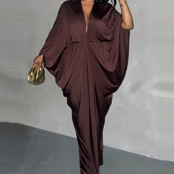 Evening Plunging Neckline Batwing Maxi Dress - Picture 1 of 5